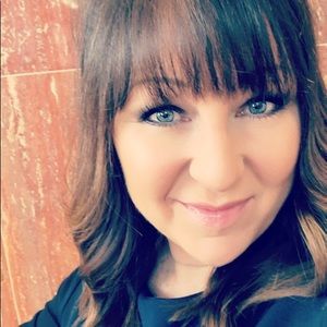 Meet your Posher, Becky